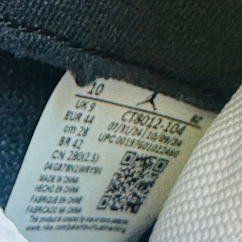 Nike Air Jordan 11 Retro Legend Blue CT8012-104 Size 10 Men Preowned - Picture 8 of 11